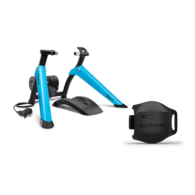 Rodillo Garmin Tacx Boost con una bicicleta de carretera montada